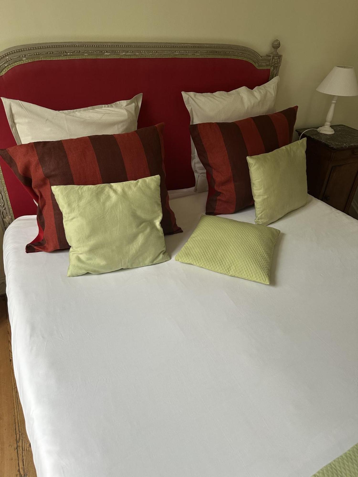 Chambres D'Hotes Du Bas Manoir Bretteville-sur-Odon Room photo